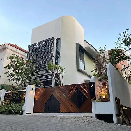 Landmark Villas